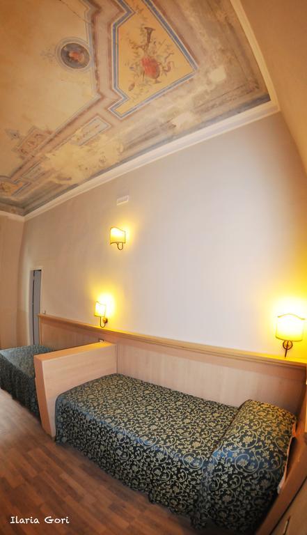 Hhb Hotel Флоренція Екстер'єр фото