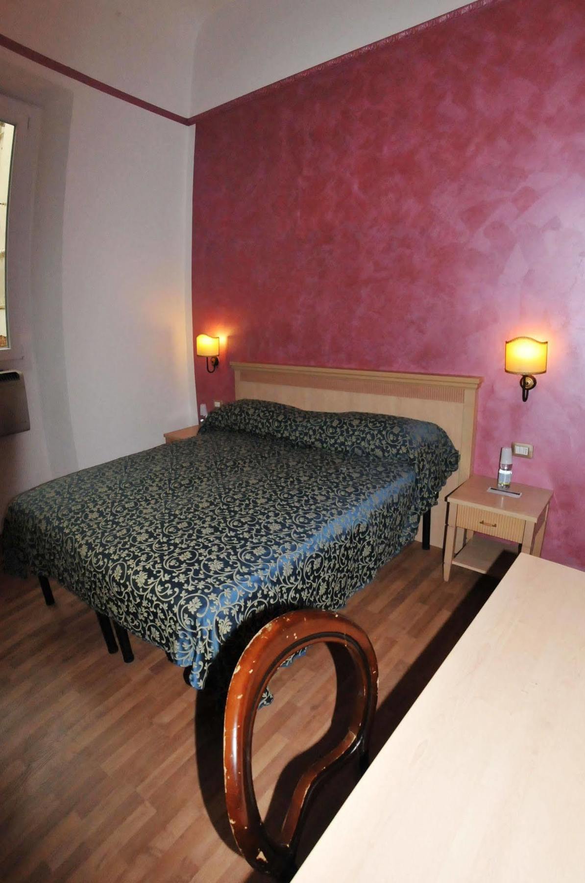 Hhb Hotel Флоренція Екстер'єр фото