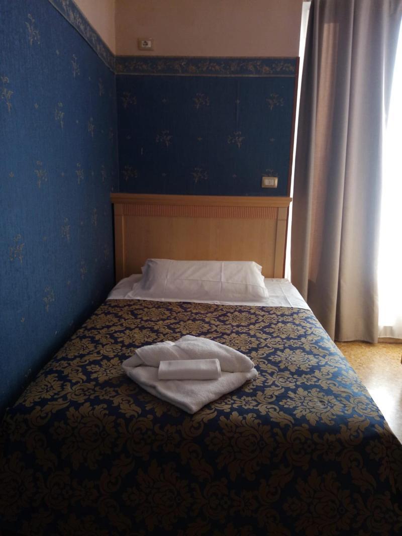 Hhb Hotel Флоренція Екстер'єр фото